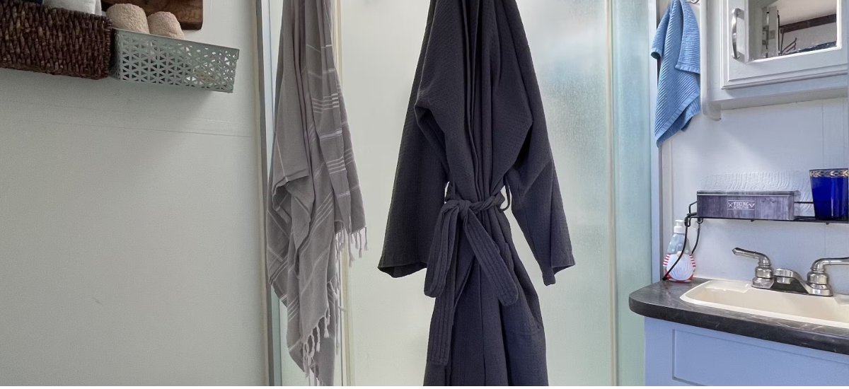 HOW TO CONSERVE WATER WHILE RVING