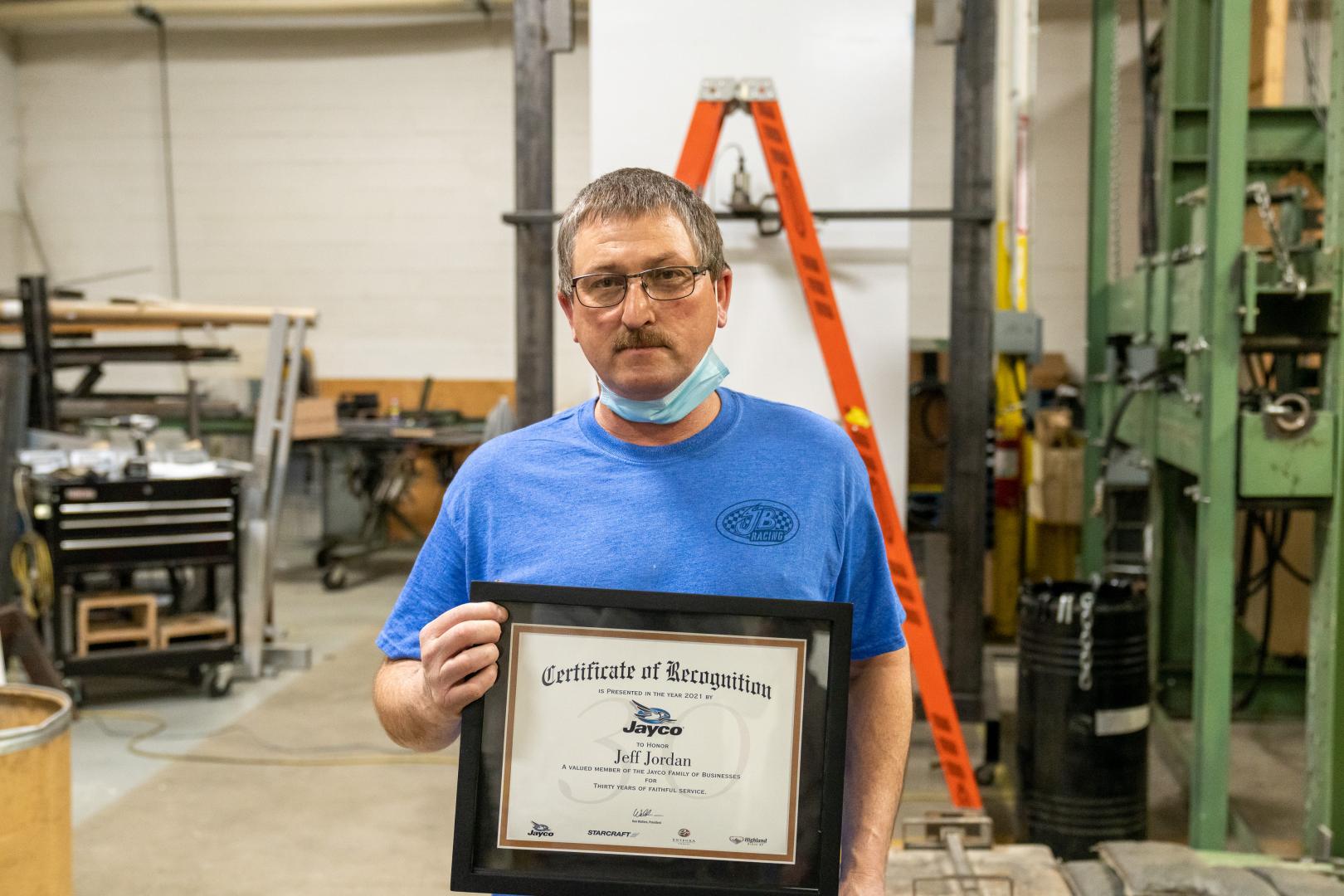 Jayco Celebrates Employee Milestone Anniversaries