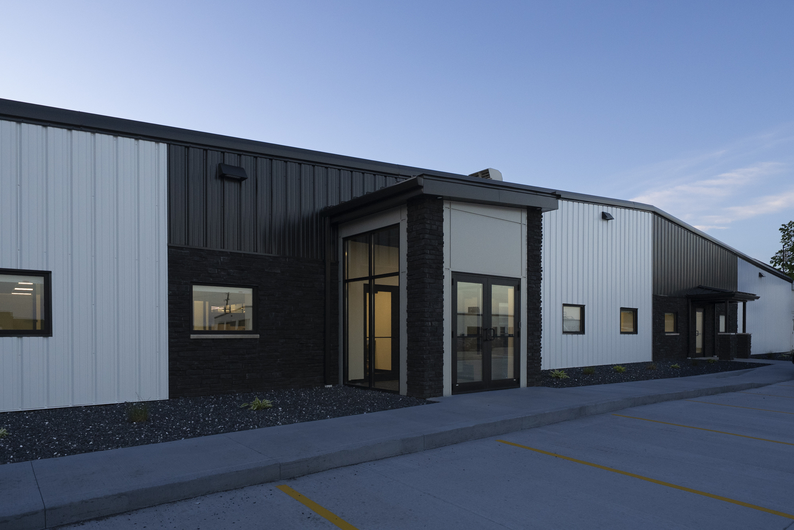 Jayco Unveils Newly Contructed Unified Sales Facility