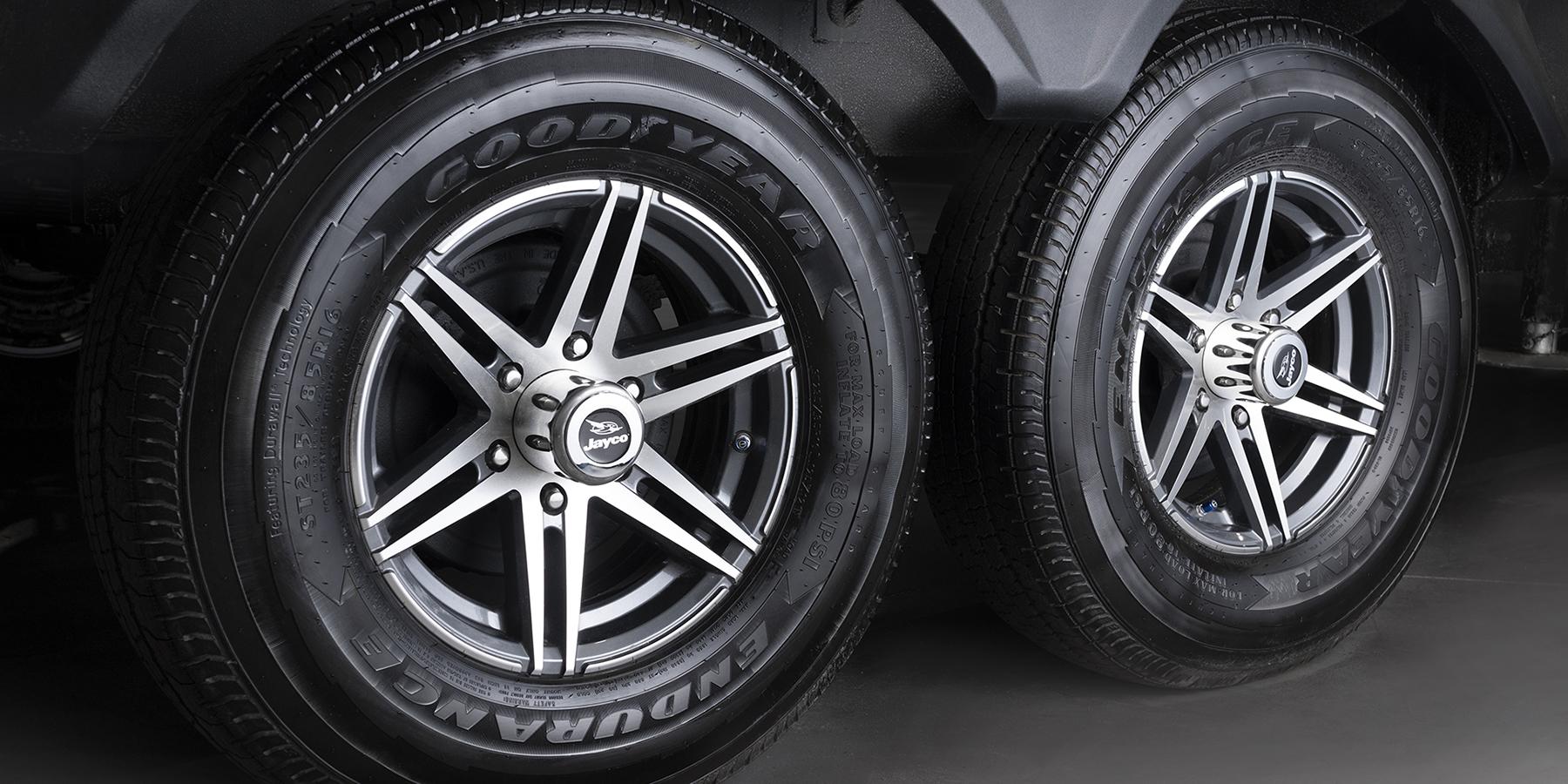 332CBOK American-Made Goodyear Tires