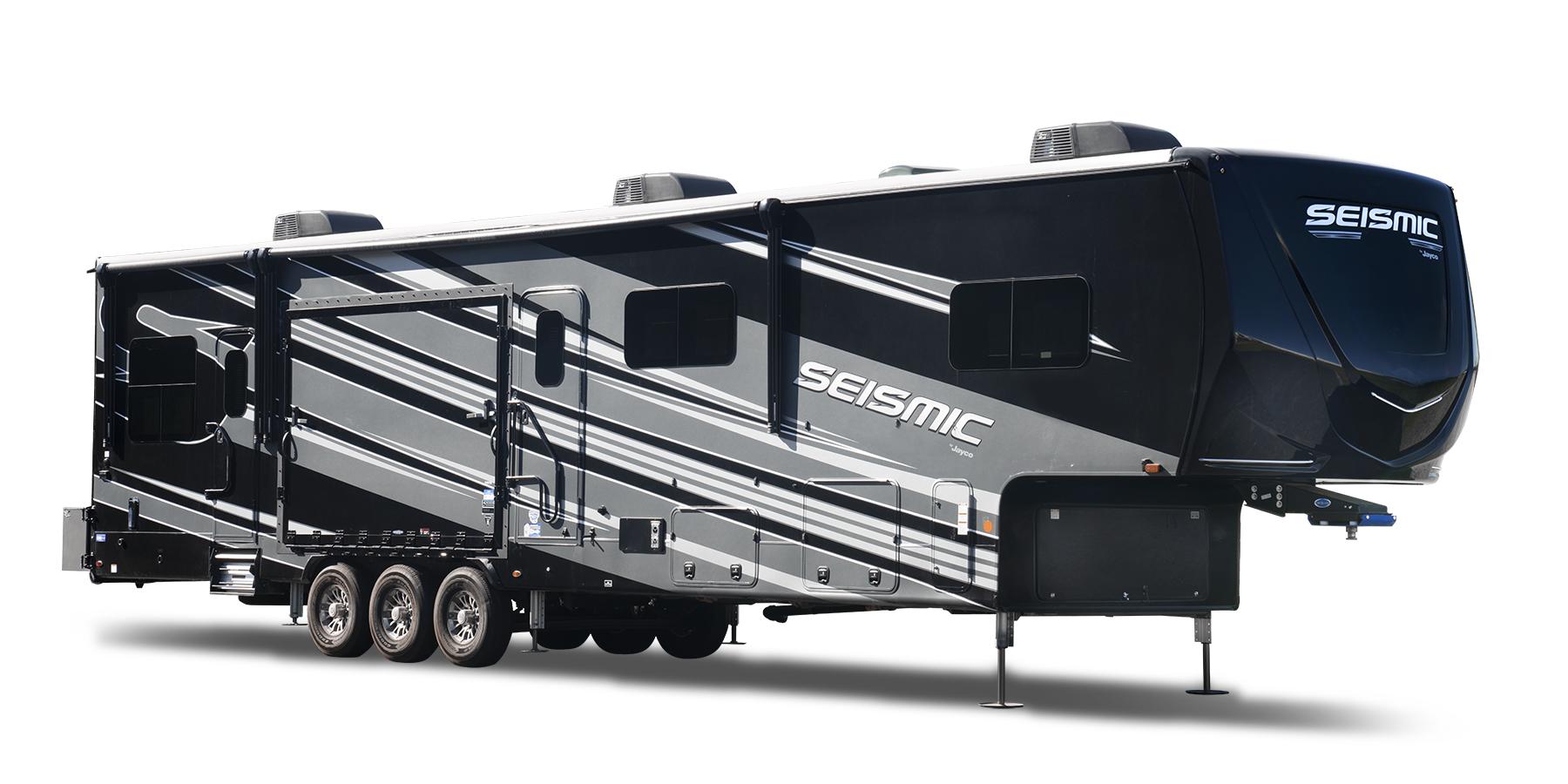 2023 Seismic Luxury Series Premium Toy Hauler Jayco, Inc