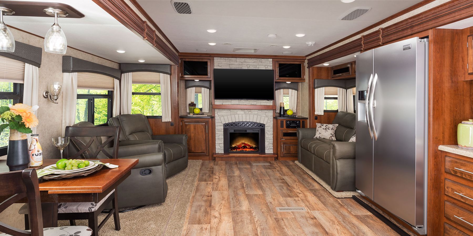 luxury rv travel trailers